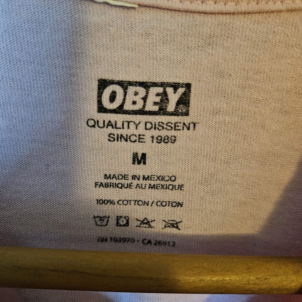 Obey Men's Trumpet Angel Tee size M - Picture 5 of 5